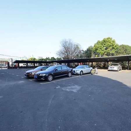 Hanting Hotel Shanghai Middle Ring Hunan Road ภายนอก รูปภาพ