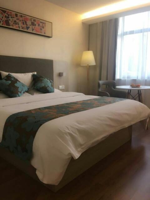 Hanting Hotel Shanghai Middle Ring Hunan Road ภายนอก รูปภาพ